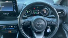 Toyota Yaris 1.5 Hybrid Design 5dr CVT Hybrid Hatchback